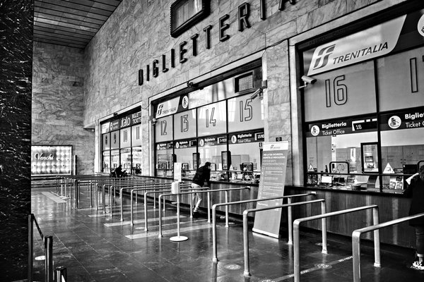 Luxury tours in france: discovering elegance through private guides and tailor-made trips